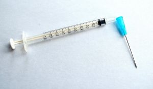 Kedvező eredményeket mutatott az emberi teszteknél egy HIV védőoltás