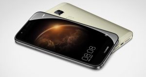 Az amerikai hírszerző ügynökségek a Huawei okostelefonok kerülésére intik a vásárlókat